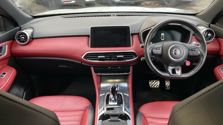 MG Hs 1.5 T-GDI Exclusive 5dr DCT Petrol Hatchback